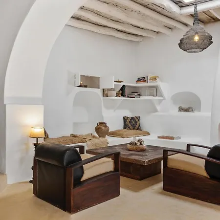Villa Cortijo El Albaricoque De La Sierra - De 75 Hectareas ! Nijar