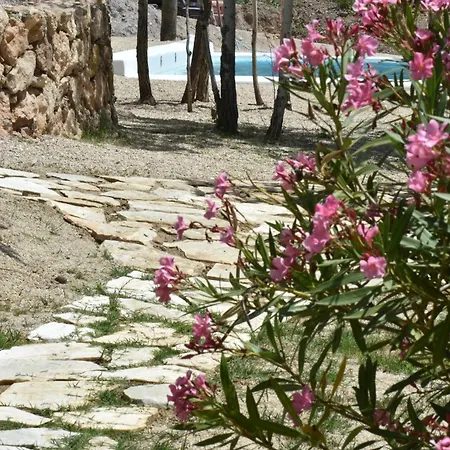 Villa Cortijo El Albaricoque De La Sierra - De 75 Hectareas ! *