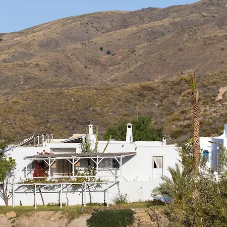 Villa Cortijo El Albaricoque De La Sierra - De 75 Hectareas !